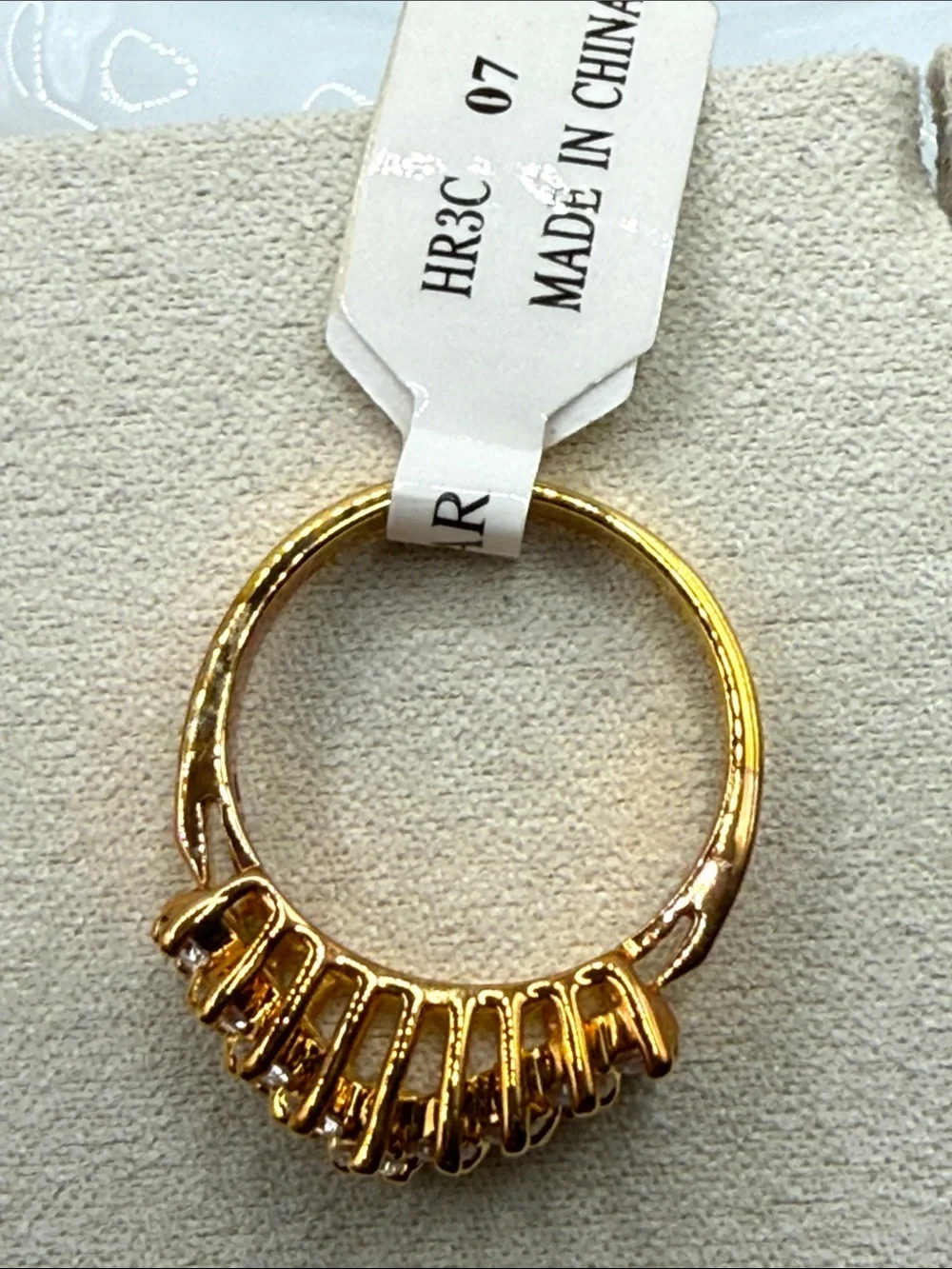 N/A elegant gold